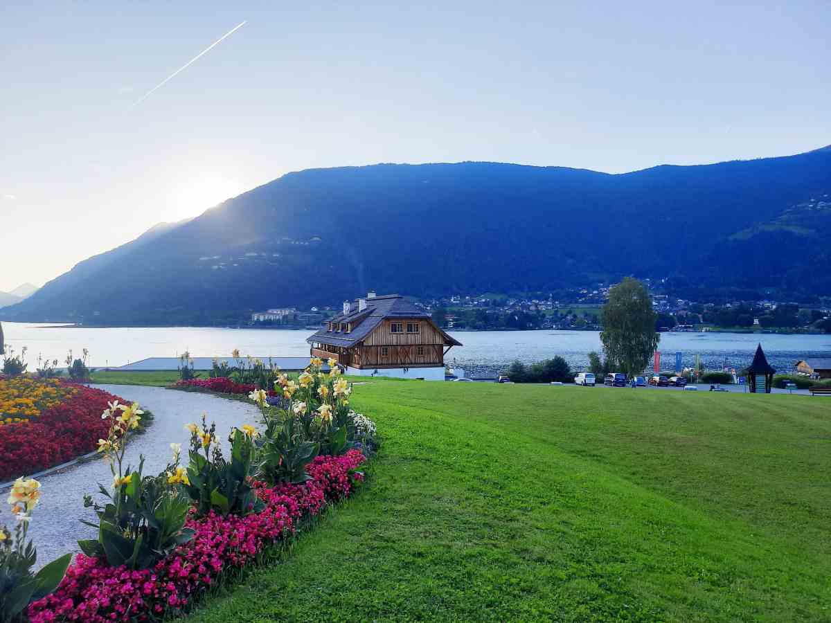 Ossiacher See - An der wunderschönen Promenade in Ossiach - Ausflugsziele in Kärnten